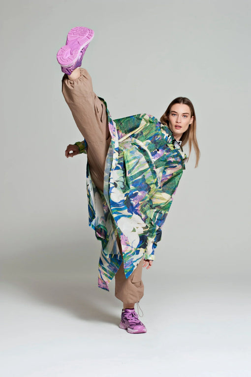 Stay Dry in Style: Your Guide to the Rainkiss Poncho Range