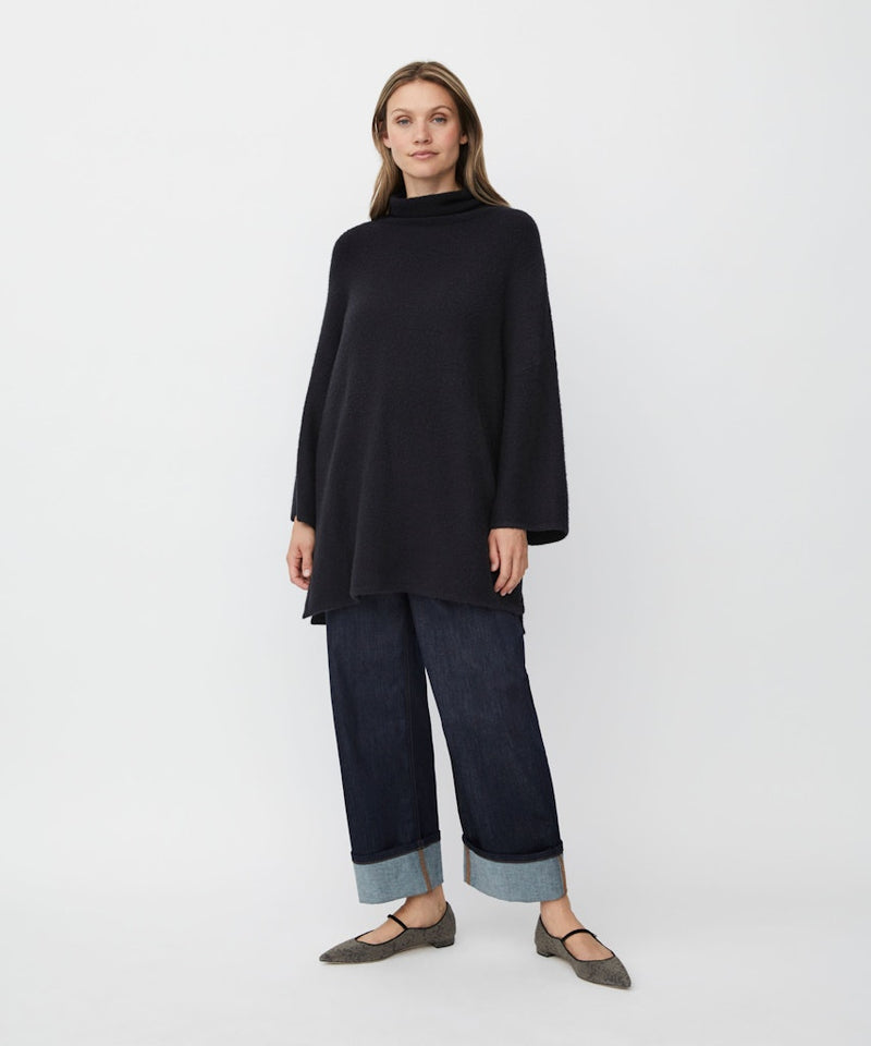 masai-aw25-womenswear-foxanne-jumper-1011151-black