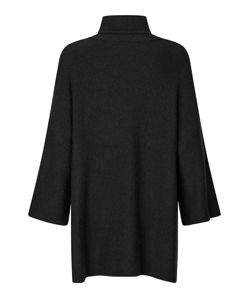 masai-aw25-womenswear-foxanne-jumper-1011151-black