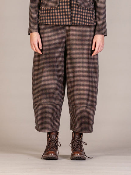 Mama B - Women's BIMIRA JQ Trousers in Notte Small Check