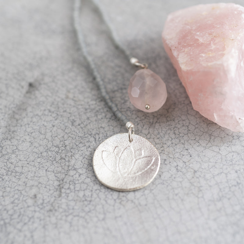 A Beautiful Story - Fairy Rose Quartz Lotus Silver Necklace