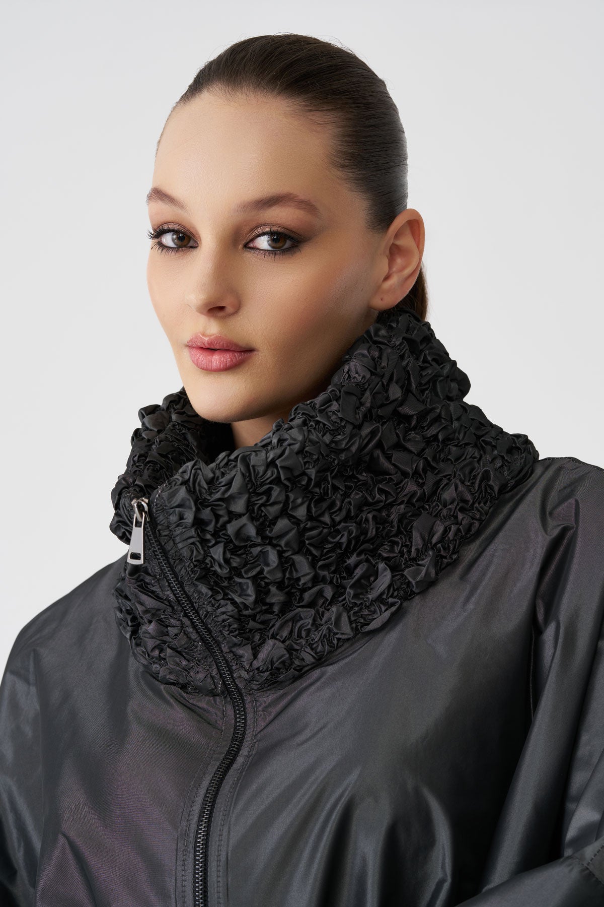 Bize Women's Taffeta Statement Jacket Anthracite BC5122