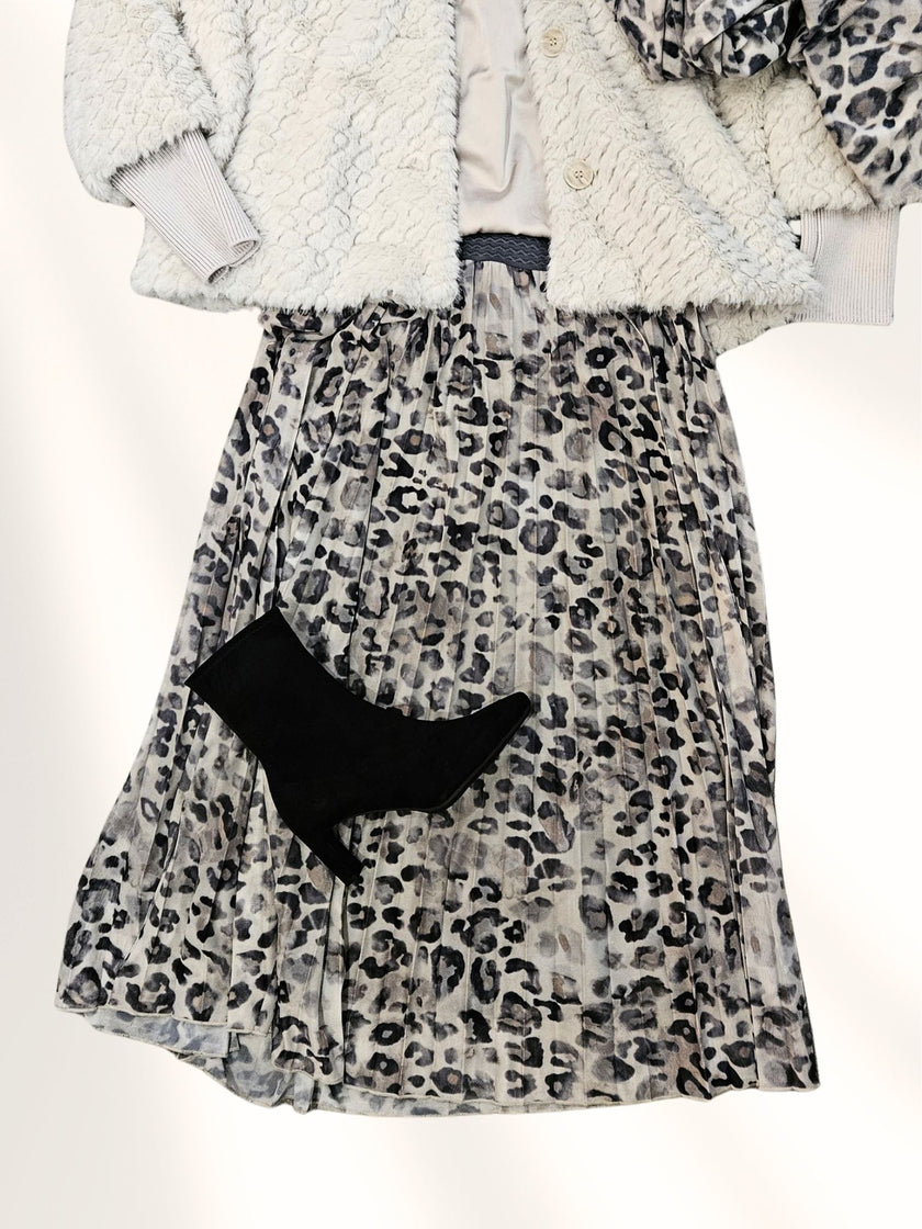 Betty Barclay Animal Print Pleated Skirt