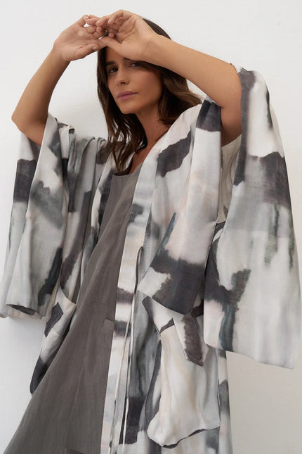 Bize - Women's -Long -Monochrome -Smudge -Print- Kimono -BZ1113-1