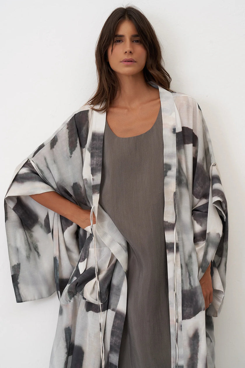 Bize - Women's -Long -Monochrome -Smudge -Print- Kimono -BZ1113-1
