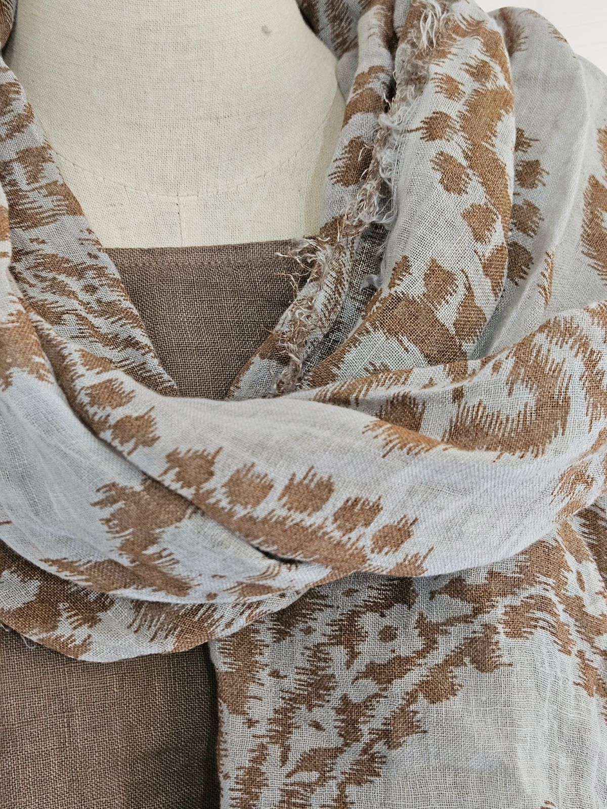 Blueberry - Women's -Printed- Linen -Scarf- SILVER - 81818 -8 C-Kings-Road-Fashions