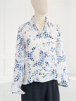 blueberry-ss26-womens-pleated-waist-printed-linen-shirt-blue-wisteria