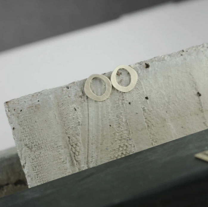 DNSK - Alaya Organic Single Circle Earring Gold