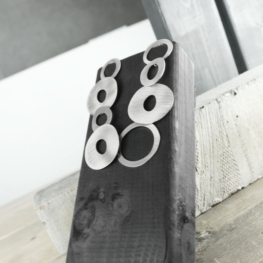 DNSK-Alaya-Short-Organic-Circle-Necklace-Silver-9C2401002