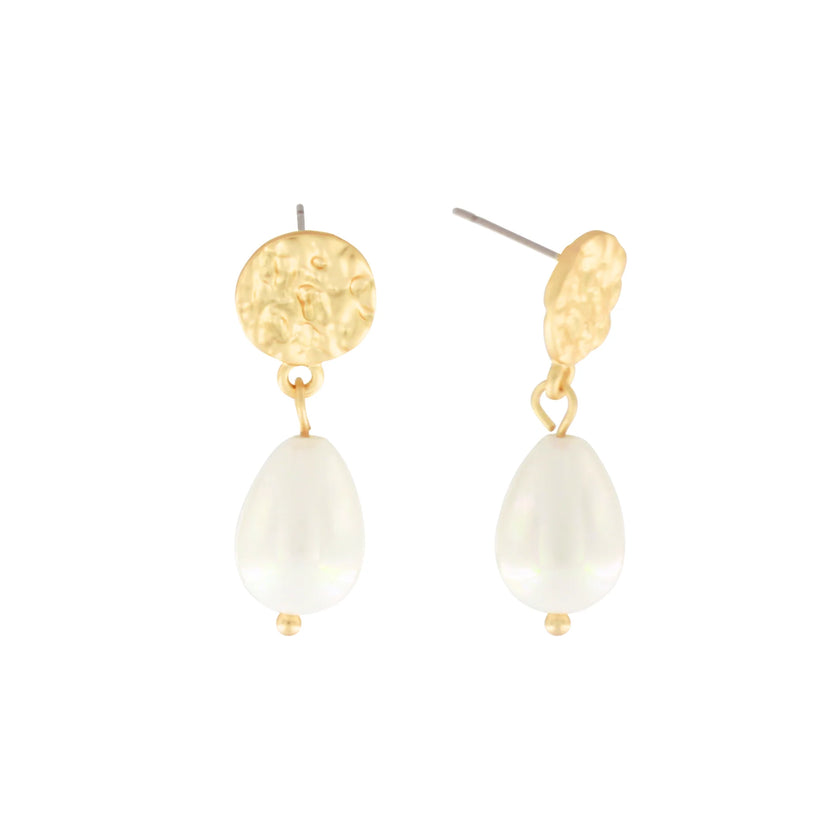 DNSK-Audrey-Dot-Post-Pearl-Earring-Gold-3C2507010-1