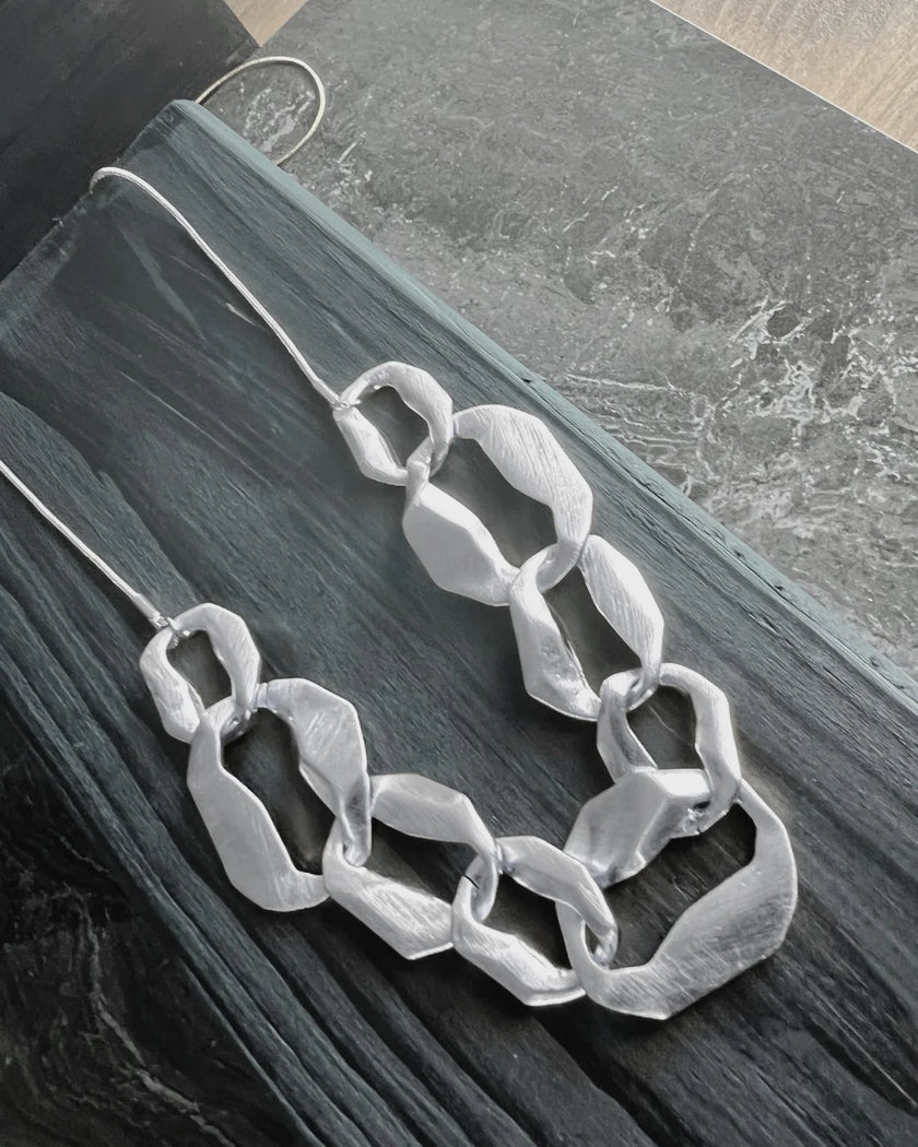 DNSK - Elysian -Short -Link -Fluid -Necklace -Silver -9C2601041-1