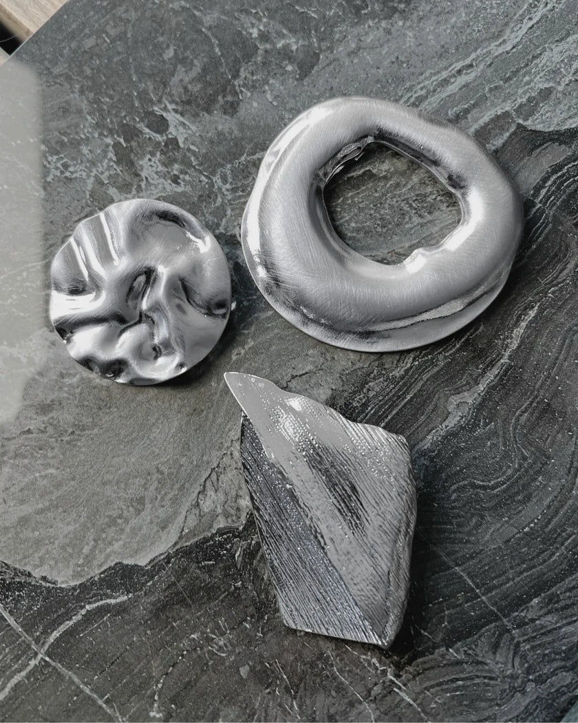DNSK Elysian Statement Biomorphic Brooch in Silver 5C2601004