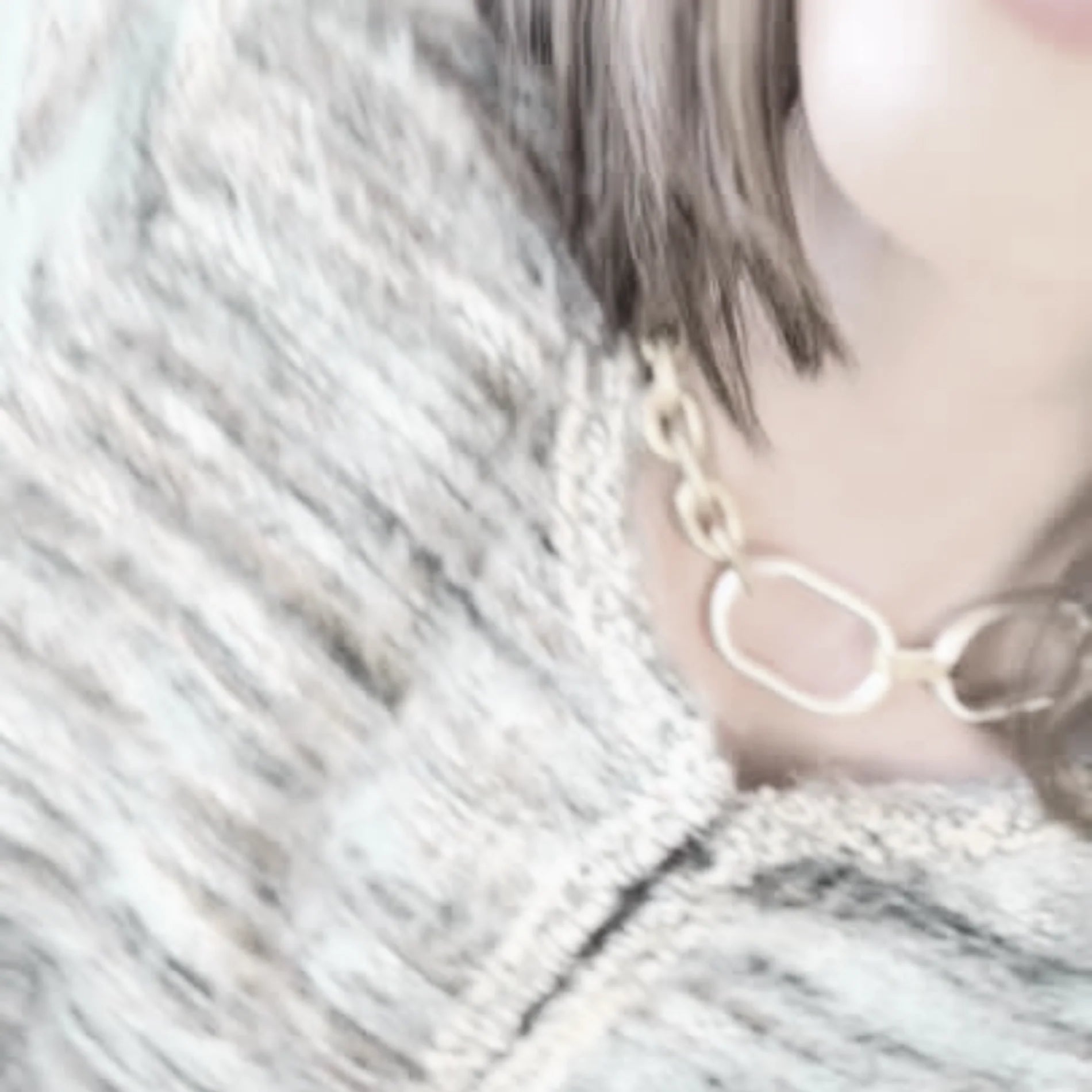 DNSK - Tula- Short- Two- Tone- Asymmetrical- Oval- Ring- Necklace- Silver- 9C2507031-0