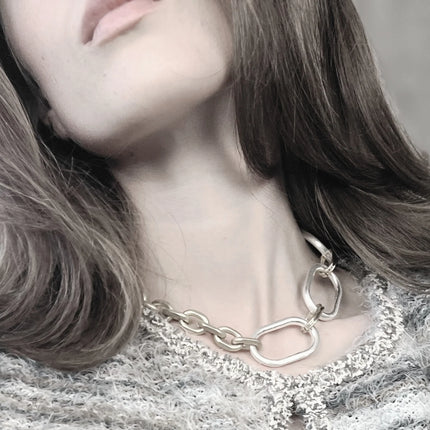 DNSK - Tula- Short- Two- Tone- Asymmetrical- Oval- Ring- Necklace- Silver- 9C2507031-0