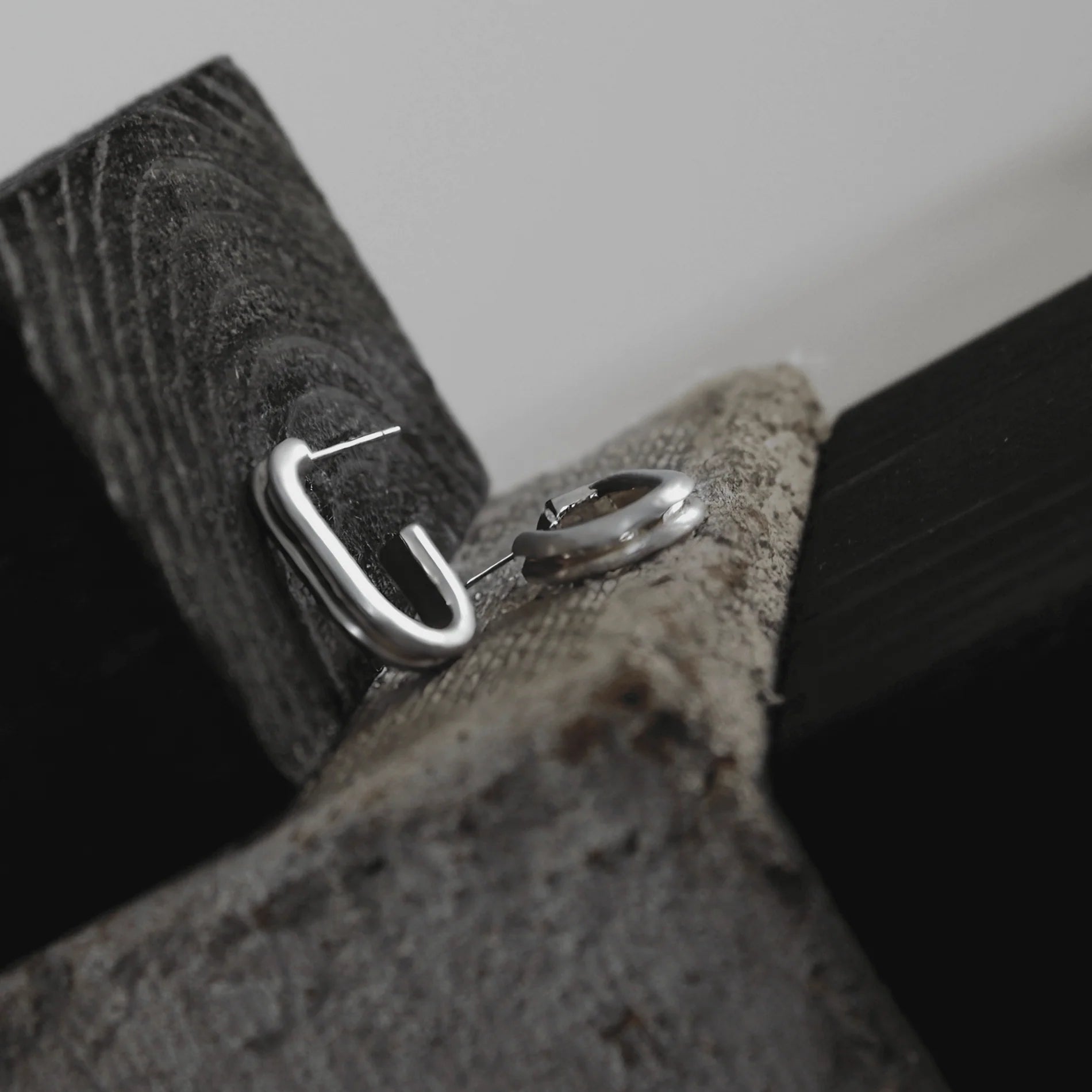 DNSK-Tula-Oval-Ring-Hoop-Silver-Plating-3C2407023