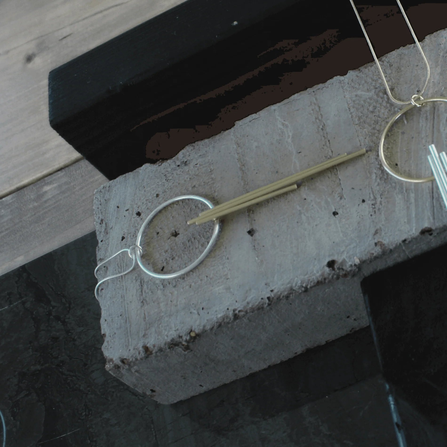 DNSK - Vanity Adjustable Two Tone Pole Necklace Silver 9C2407036