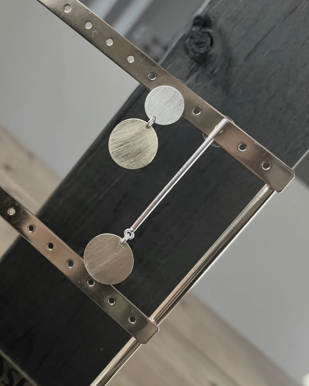 Dansk -Copenhagen -DNSK -Theia -2 -Tone -Asymmetrical -Dot -Earring -Silver -3C2601026-1