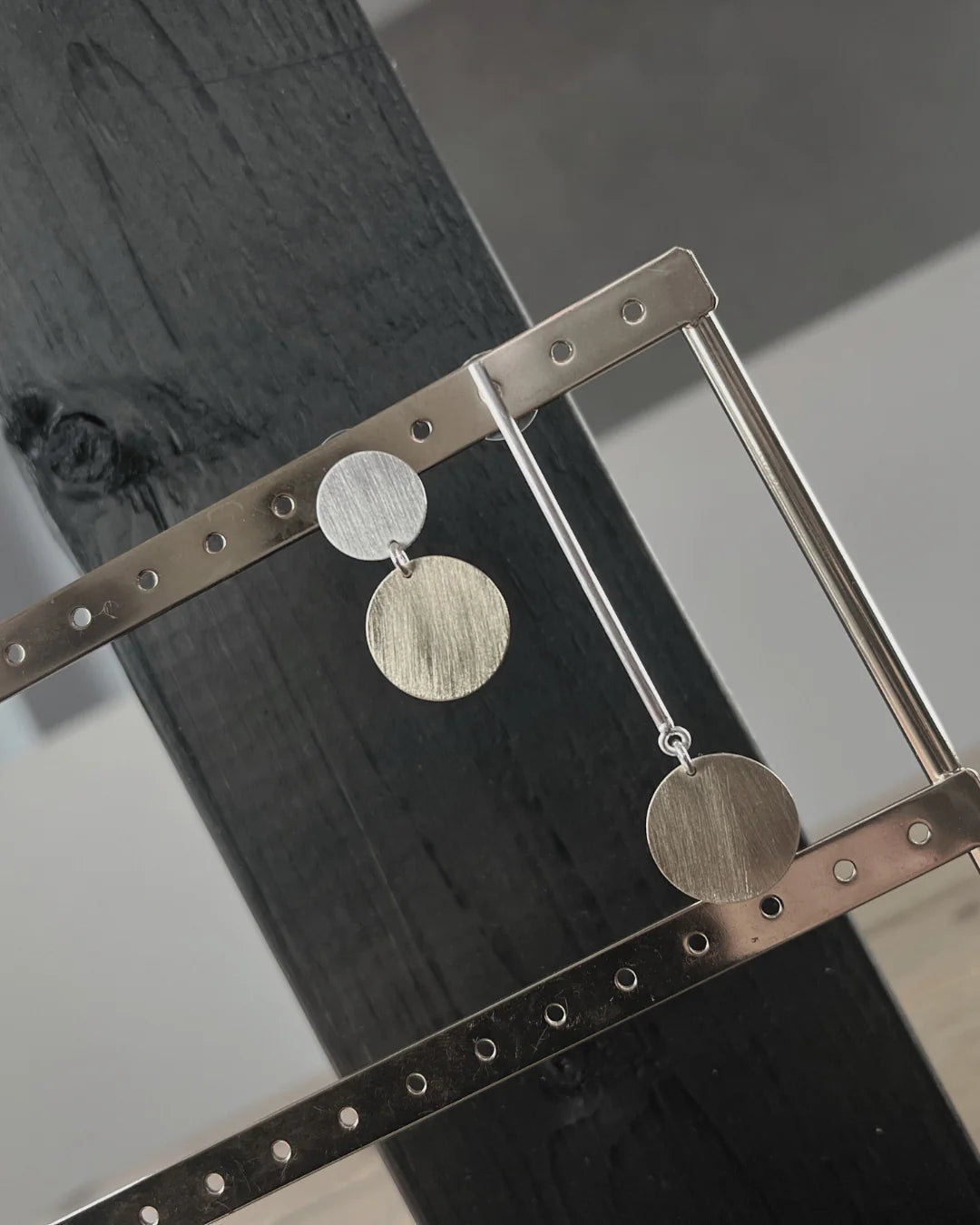 Dansk -Copenhagen -DNSK -Theia -2 -Tone -Asymmetrical -Dot -Earring -Silver -3C2601026-1