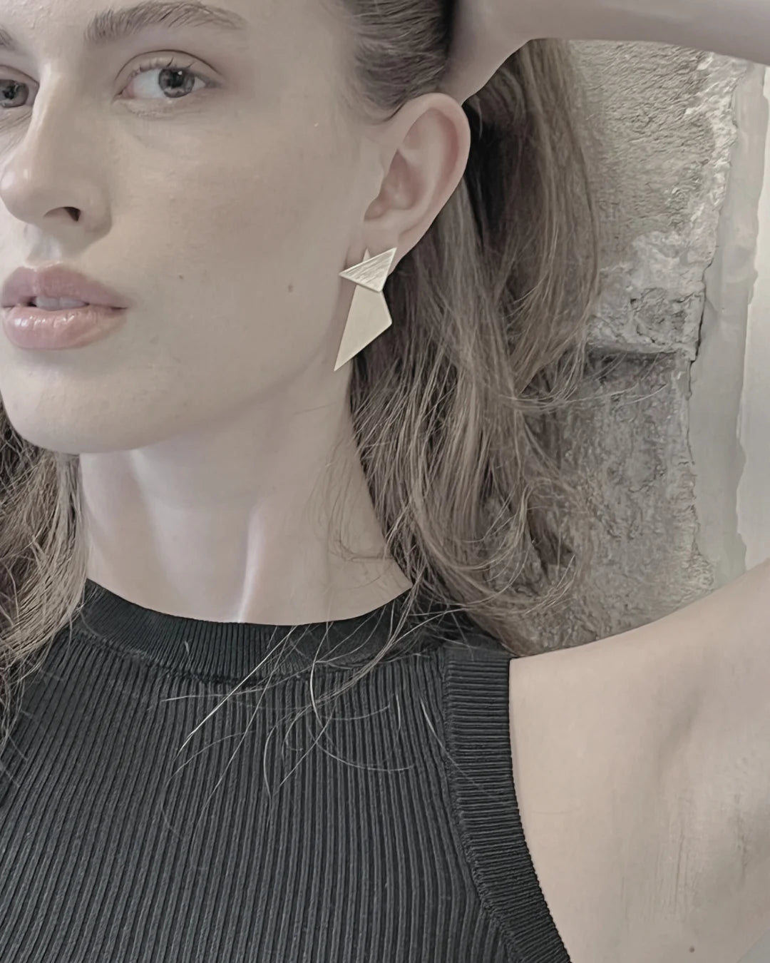 Dansk -Copenhagen -DNSK -Theia -2in1 -Statement -Triangle -Earring- Gold -Plating -3C2601033-1