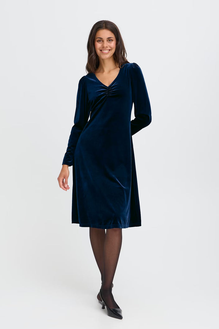 Fransa-AW25-womens-clothing-FRCASSANDRA-Velvet-Dress-night-8