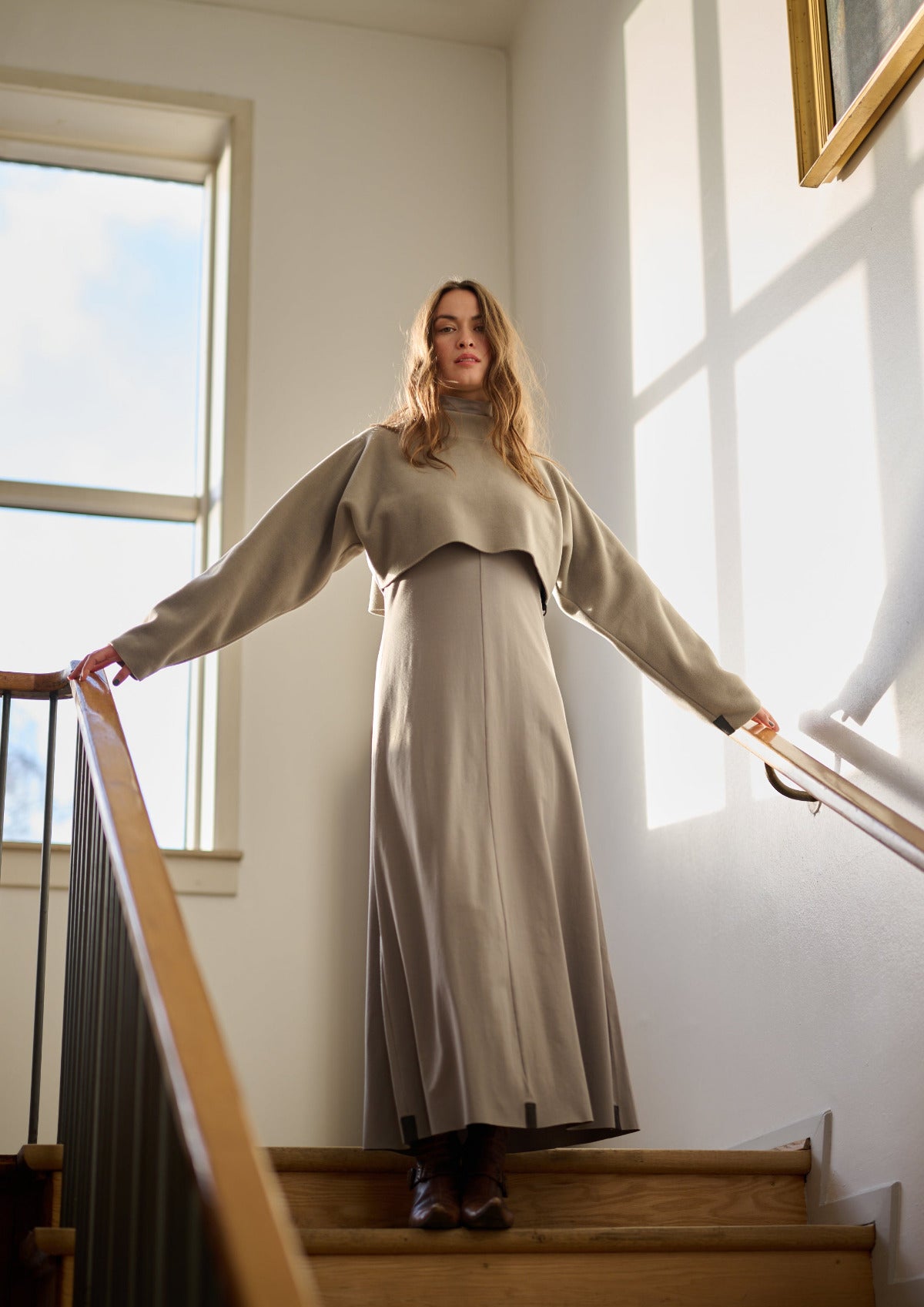 Henriette-Steffensen-AW25-HSCPH-Womens-Fleece-Cropped-Sweater-1372-SHORTPULLOVER-ELEPHANT654-Extra3