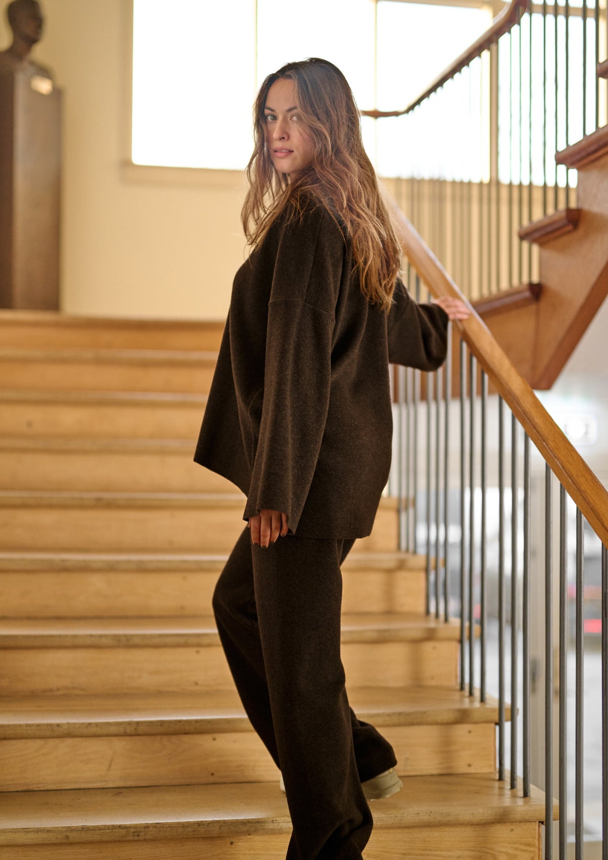 Henriette-Steffensen-HSCPH-AW25-Fleece-1370-PULLOVER-CHOKOLATE844-Extra2