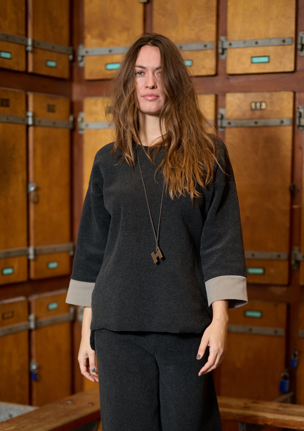 Henriette-Steffensen-HSCPH-AW25-Womens-Fleece-1371-BLOUSE2colored-Soft-Black-ELEPHANT325-Main