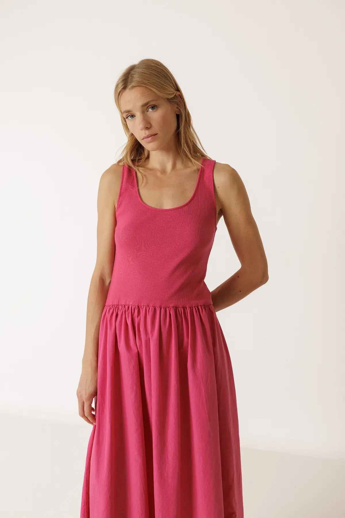 Indi+and-Cold-SS26-womens-dress-VV26CC325 -1