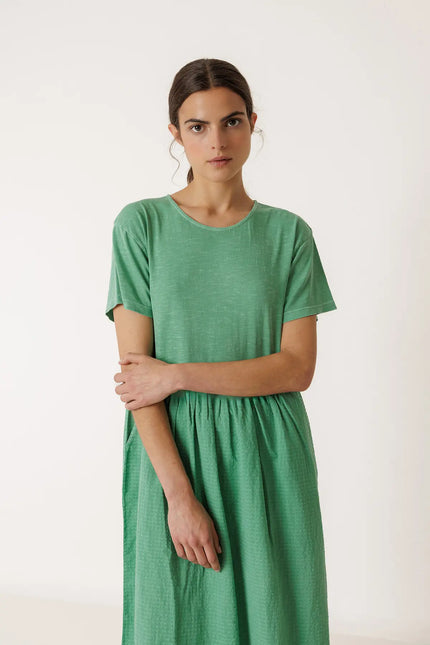 Indi+and-Cold-SS26-womens-dress-VV26SK415-