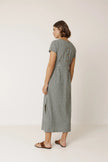 Indi+and-Cold-SS26-womens-gingham-dress-VV26AD149-1