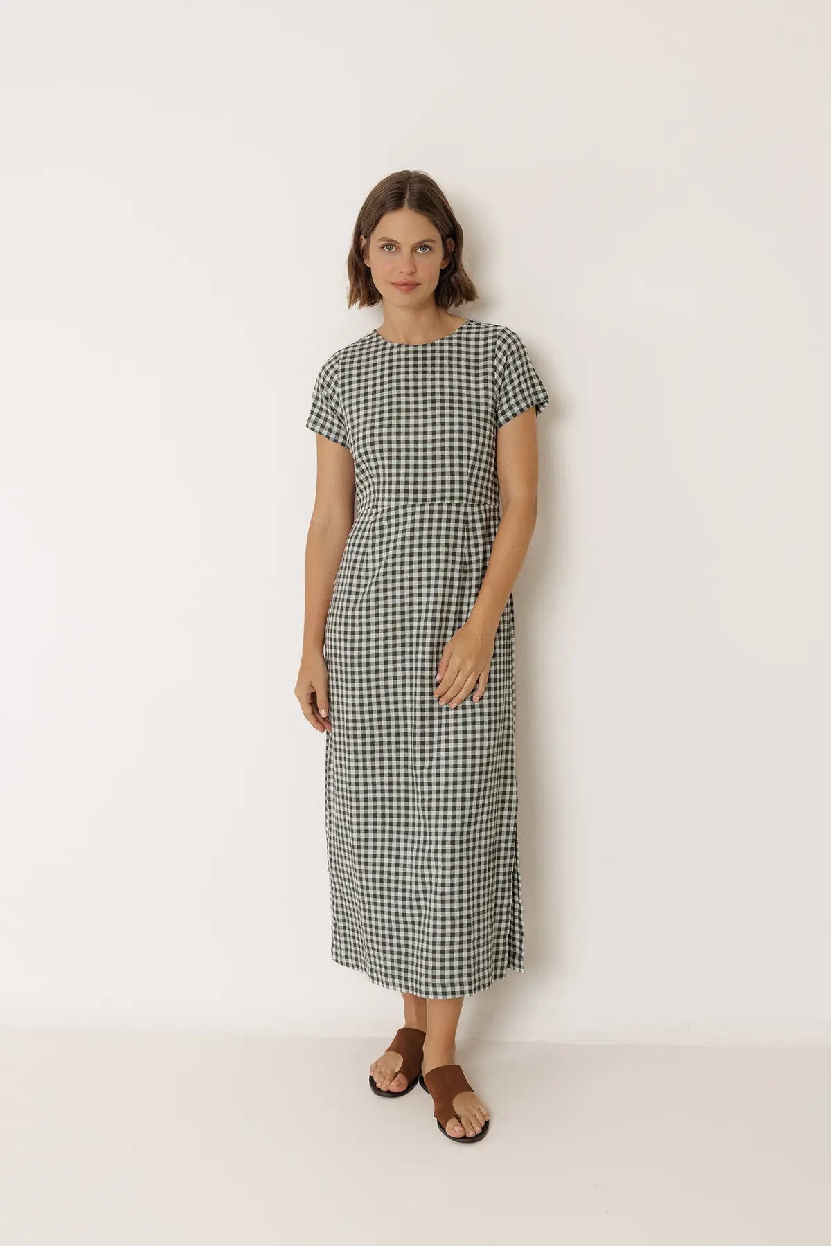 Indi+and-Cold-SS26-womens-gingham-dress-VV26AD149-1