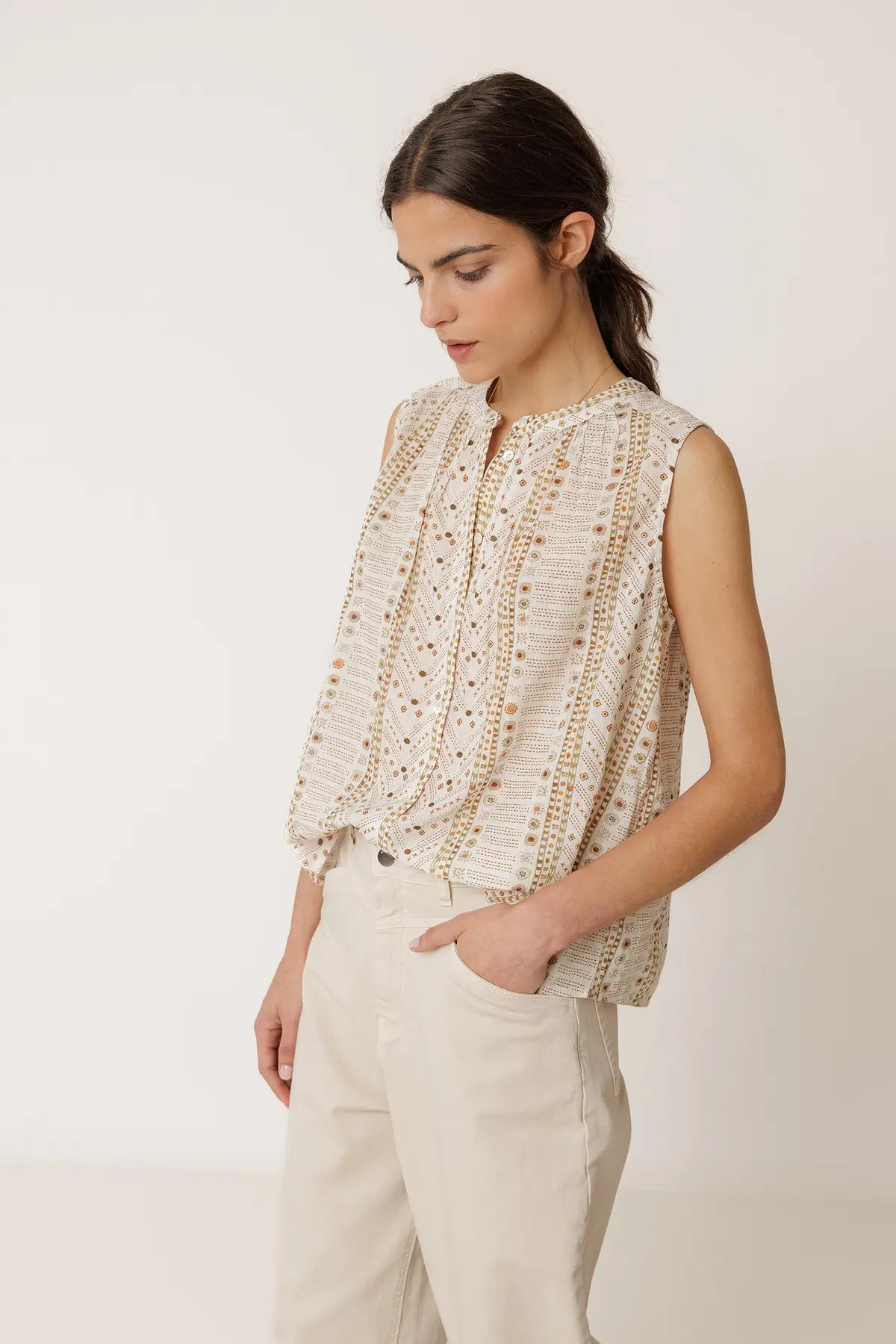 Indi_and-Cold-SS26-womens-top-VV26KI134-1