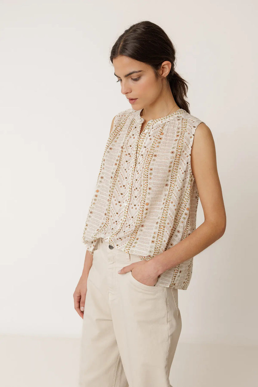 Indi_and-Cold-SS26-womens-top-VV26KI134-1