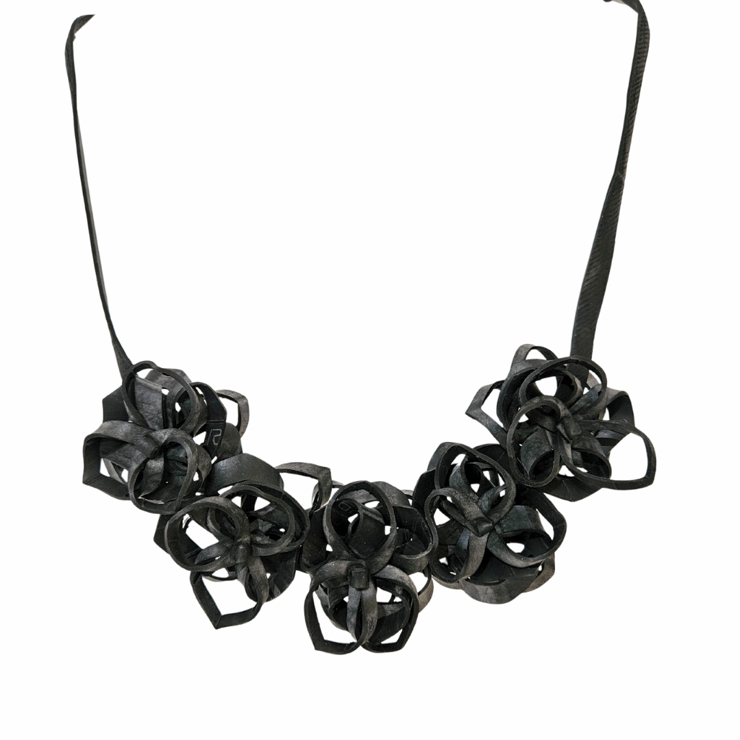 KTCD - Rubber Rose Necklace in Black