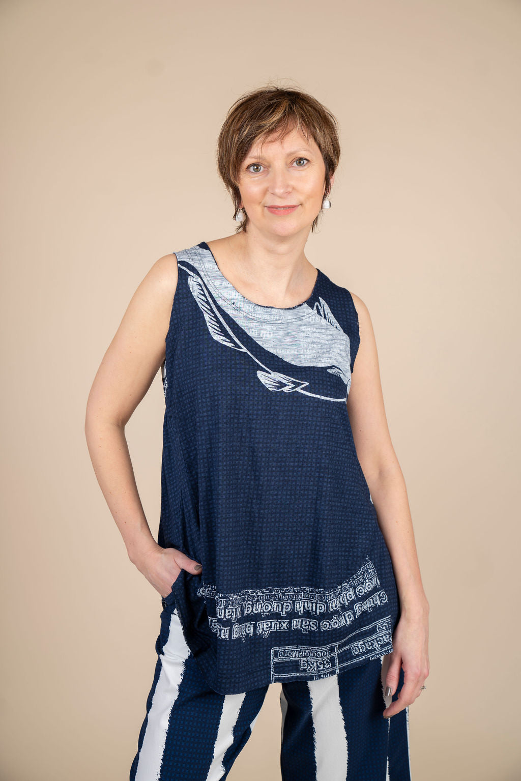 Kings-Road-Fashions-rundholz-womens-tank-top-in-navy-print-3640803