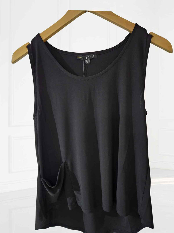 Kozan-Women_sDasaniTopBlack-VG-4947
