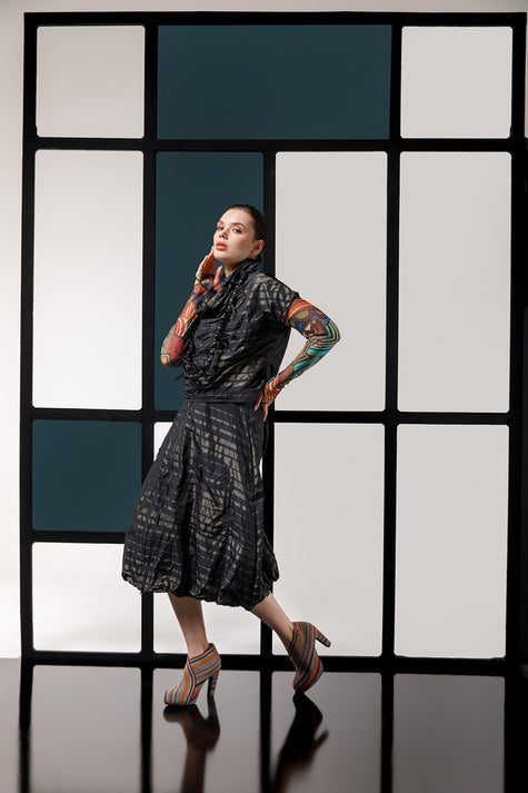 AW25-KOZAN-ASTRID-SKIRT-IL-3295CEDAR5918-AND-KOZAN-SUKI-TOP-IL4084CEDAR-5477