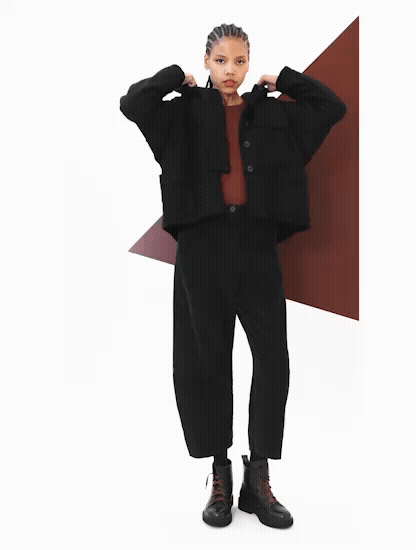 Lurdes-Bergada-AW25-Women_s-Black-Felt-Oversized-Jacket-M25-330-gif
