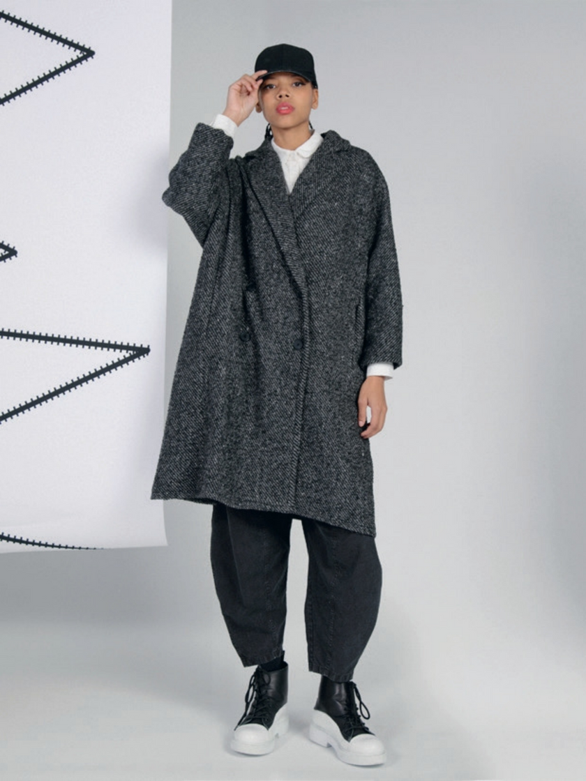 Lurdes-Bergada-AW25-Women_s-Grey-Coat-M25-350-1