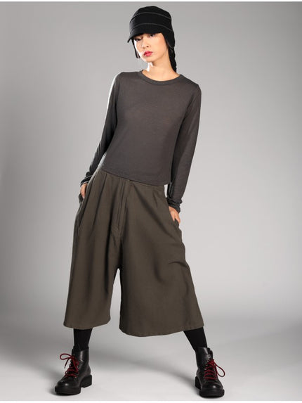 Lurdes-Bergada-AW25-Women_s-T-Shirt-Iron-M25-741