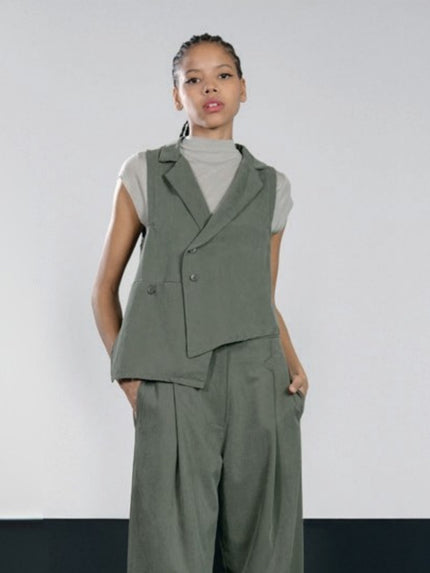 Lurdes-Bergada-AW25-Women_s-Asymmetrical-Waistcoat-Moss-M25-080-1