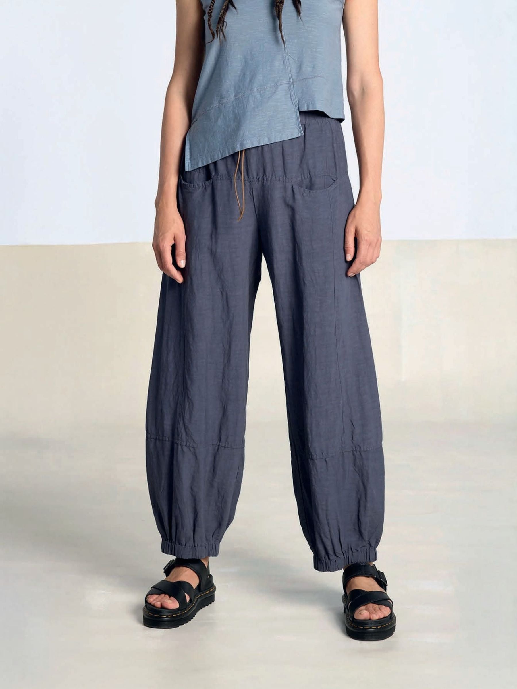 Lurdes-Bergada - Women's -Balloon -Cargo -in -Ink -U26 -190-1