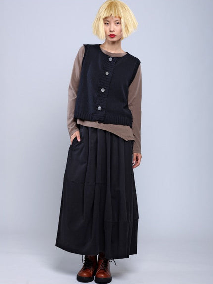Lurdes Bergada AW26 - Women's -Cotton -Knitted -Waistcoat -M26 804-Kings-Road-Fashions-Leighton-Buzzard