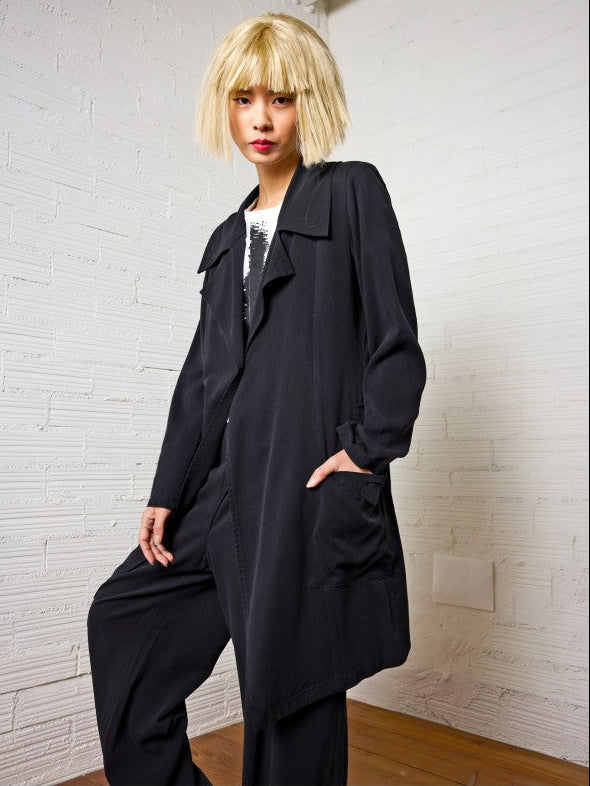 Lurdes-Bergada AW26- Women's -Tencel -Blend -Blazer -Black -M26 030 (1) -Kings-Road-Fashions-Leighton-Buzzard-UK