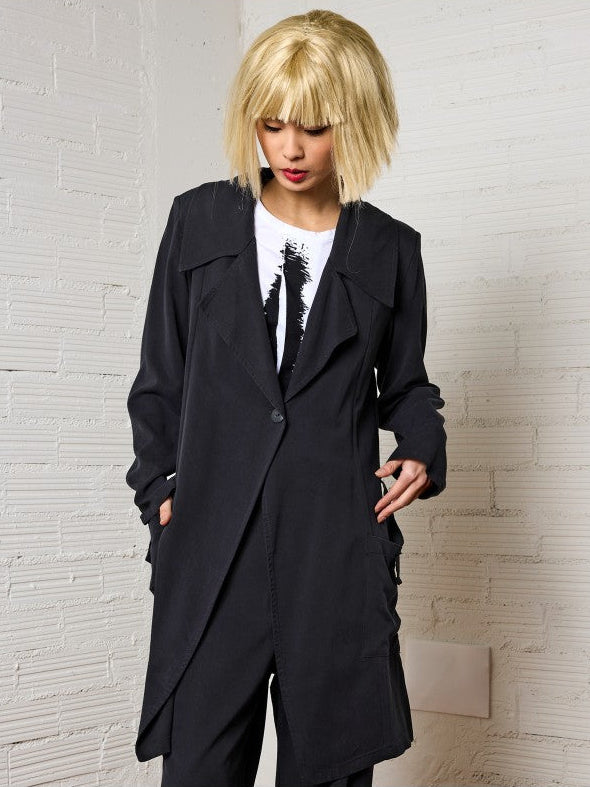 Lurdes-Bergada AW26- Women's -Tencel -Blend -Blazer -Black -M26 030 (1) -Kings-Road-Fashions-Leighton-Buzzard-UK