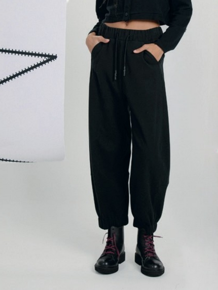 Lurdes Bergada AW25 - Women's Trousers in Black M25 420