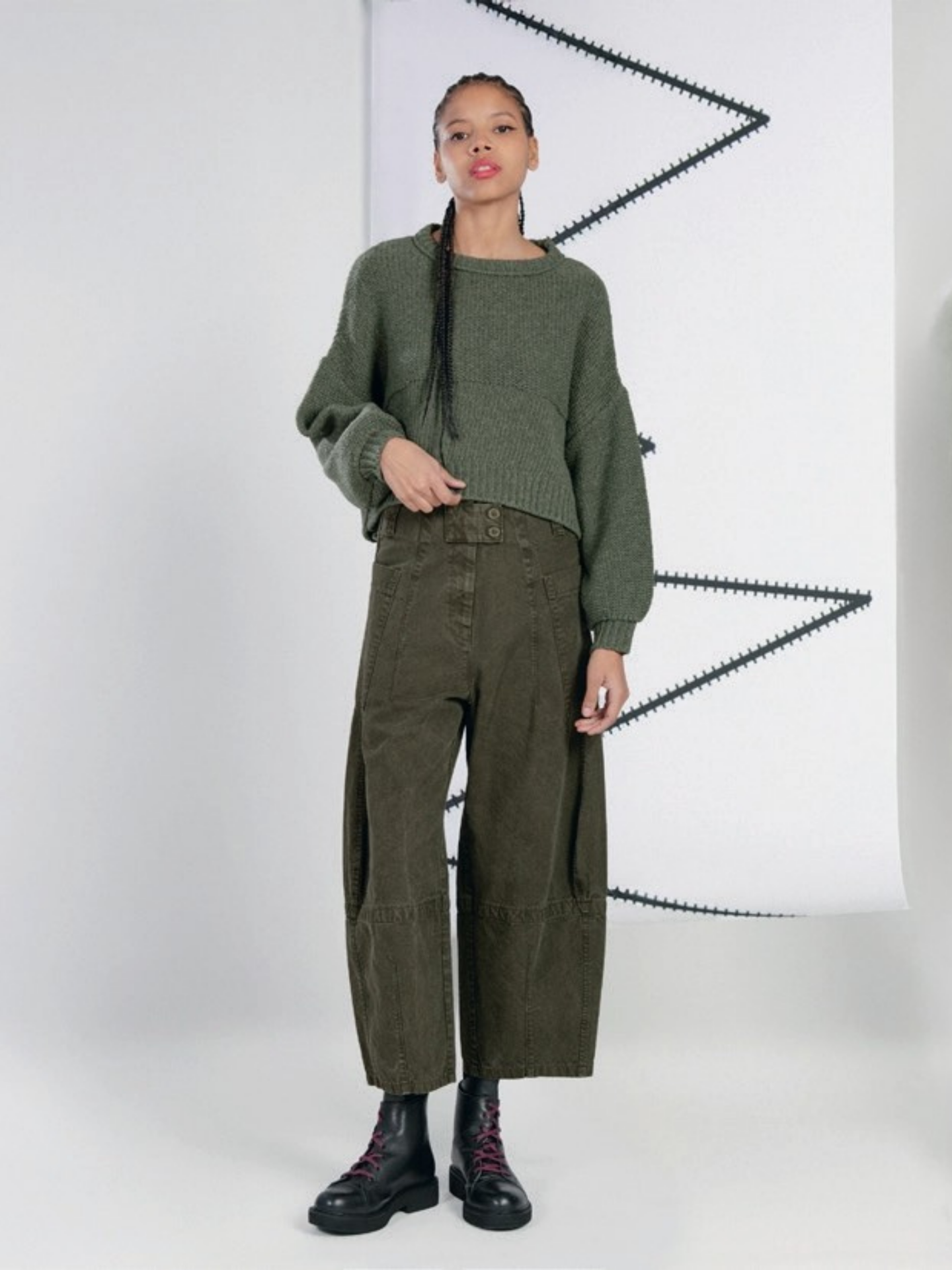 LurdesBergadaAW25-Women_s-TrousersinKhaki-M25-360