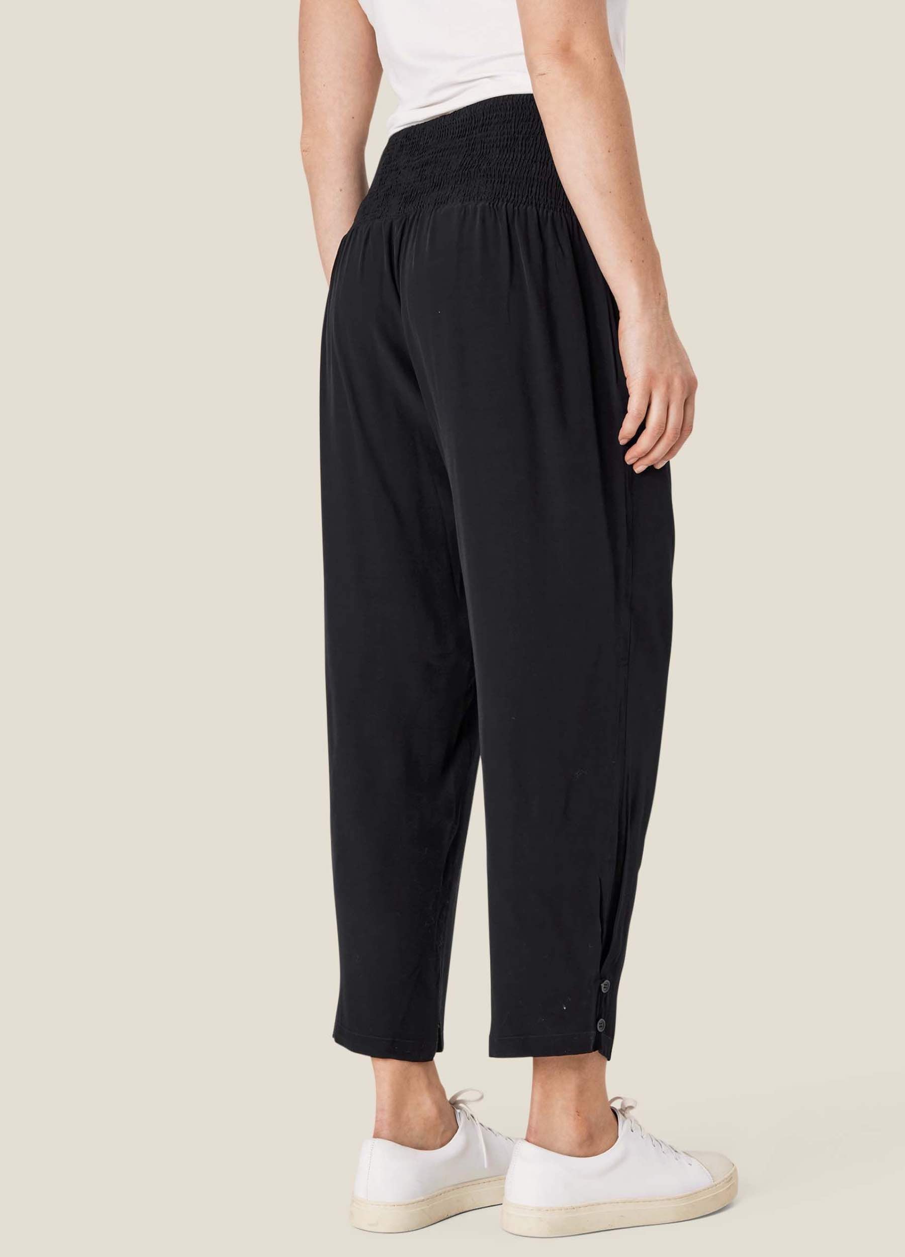 Masai-Women-s-Penna-SS25-Viscose-Trousers-Black-1007756-kings-road-fashions