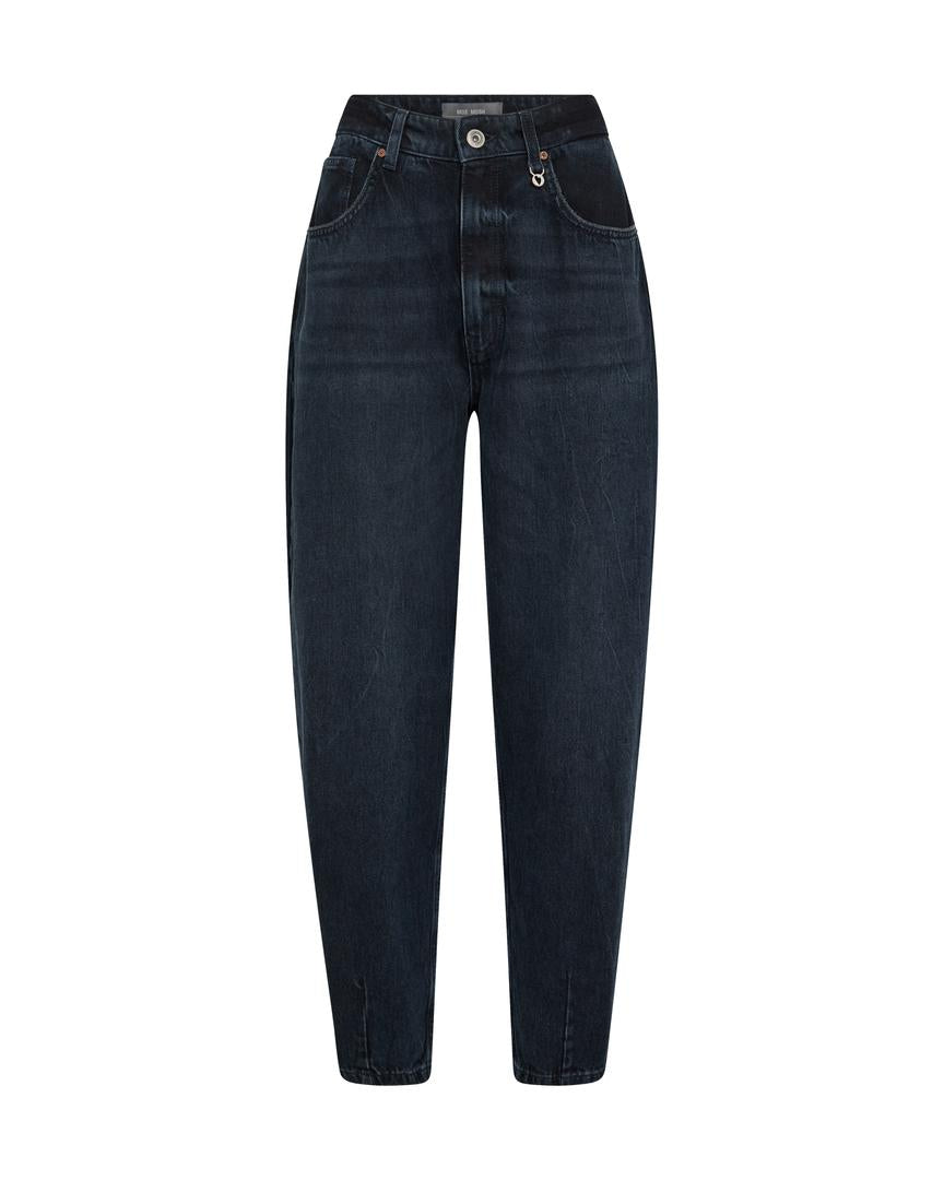 Andi Curve Barrel Leg Jeans