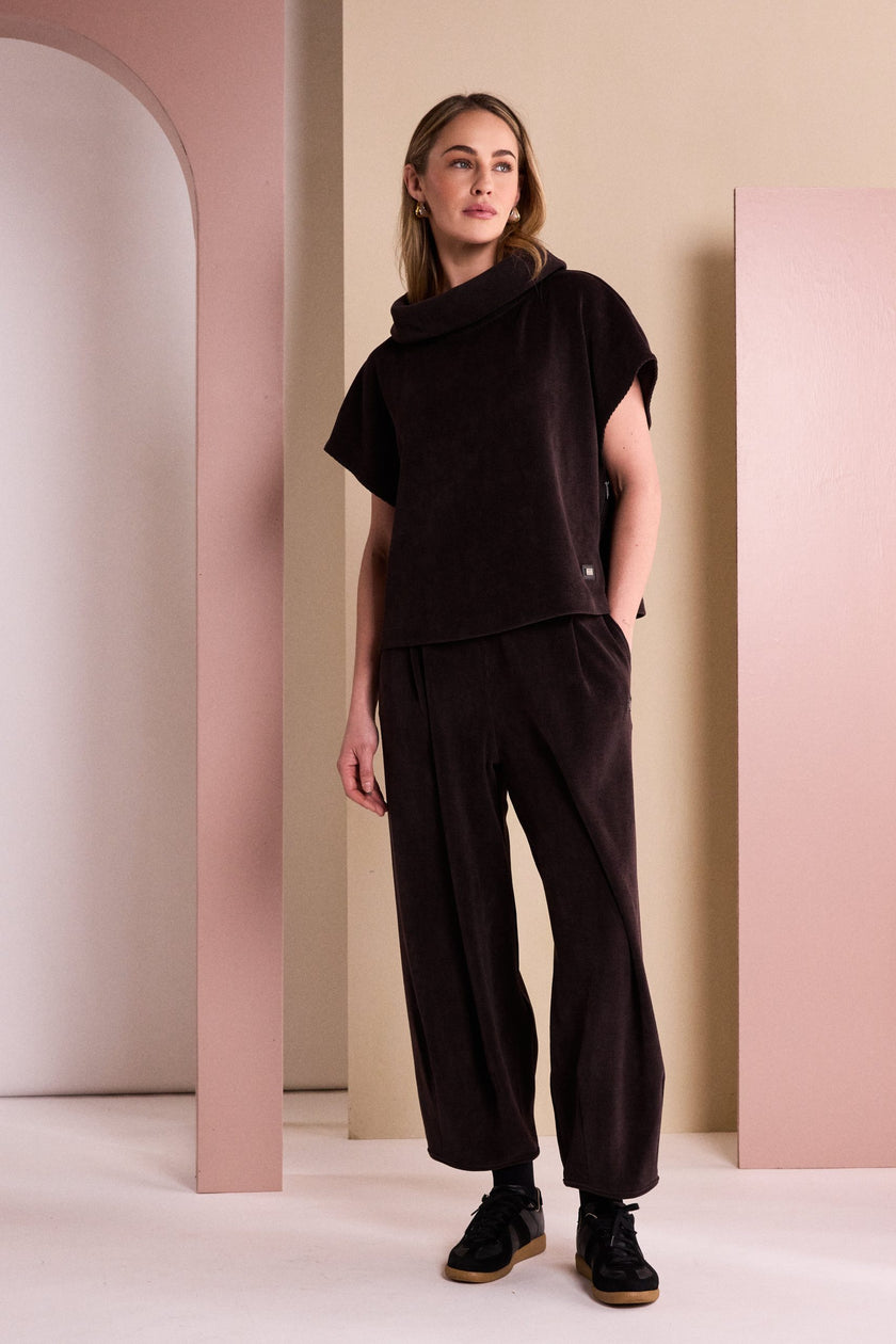 Naya-AW26-Womens-Cord-NAW26-253-252-MS-2-683x1024-at-Kings-Road-Fashions-Leighton-Buzzard-UK